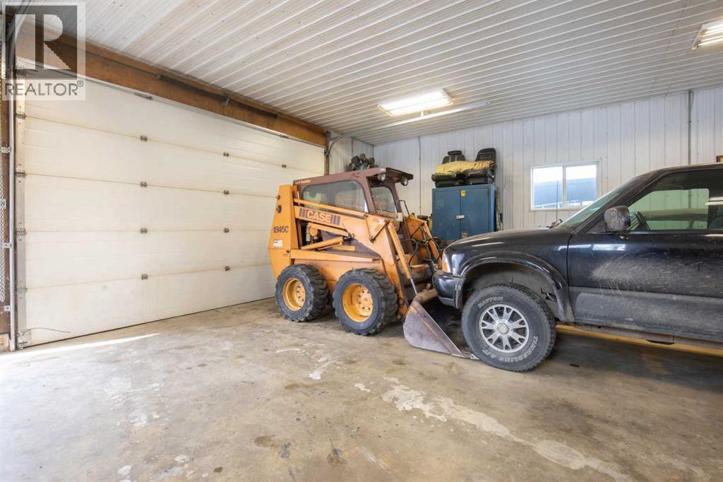 38272 Range Road 265, Rural Red Deer County