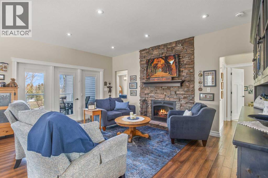 38272 Range Road 265, Rural Red Deer County