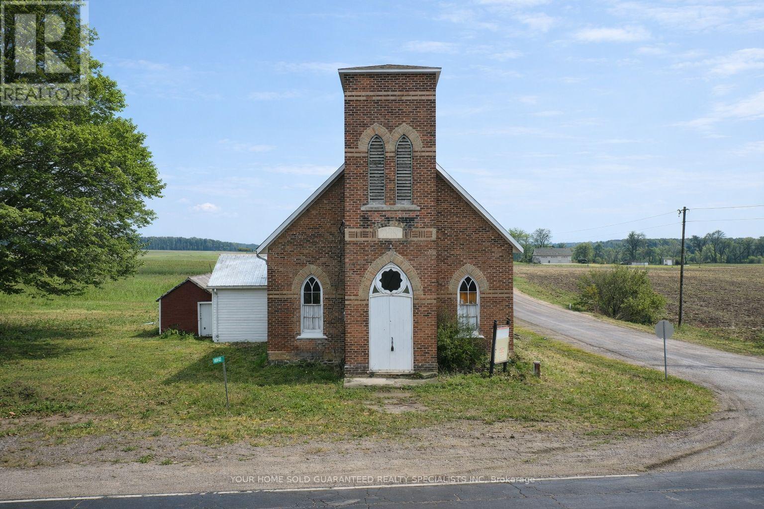 8912 COUNTY RD 12 ROAD