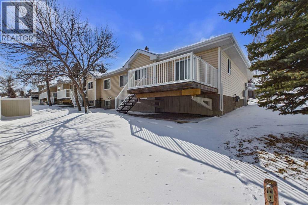 Single Family House for Sale in  Macewan Park Heights NW MacEwan Glen Calgary 