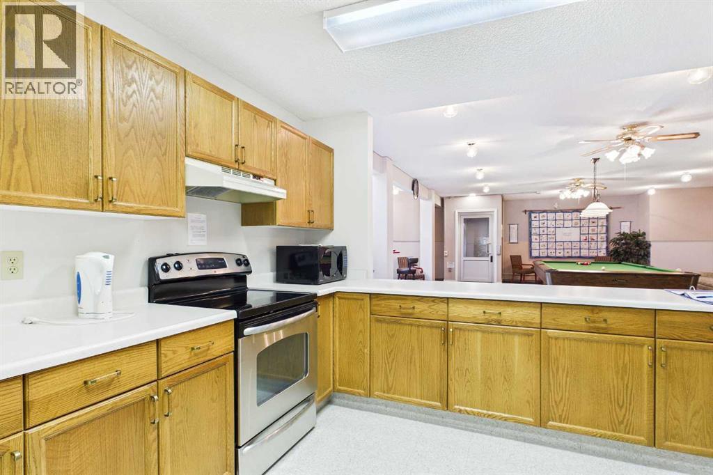 Single Family House for Sale in  Macewan Park Heights NW MacEwan Glen Calgary 