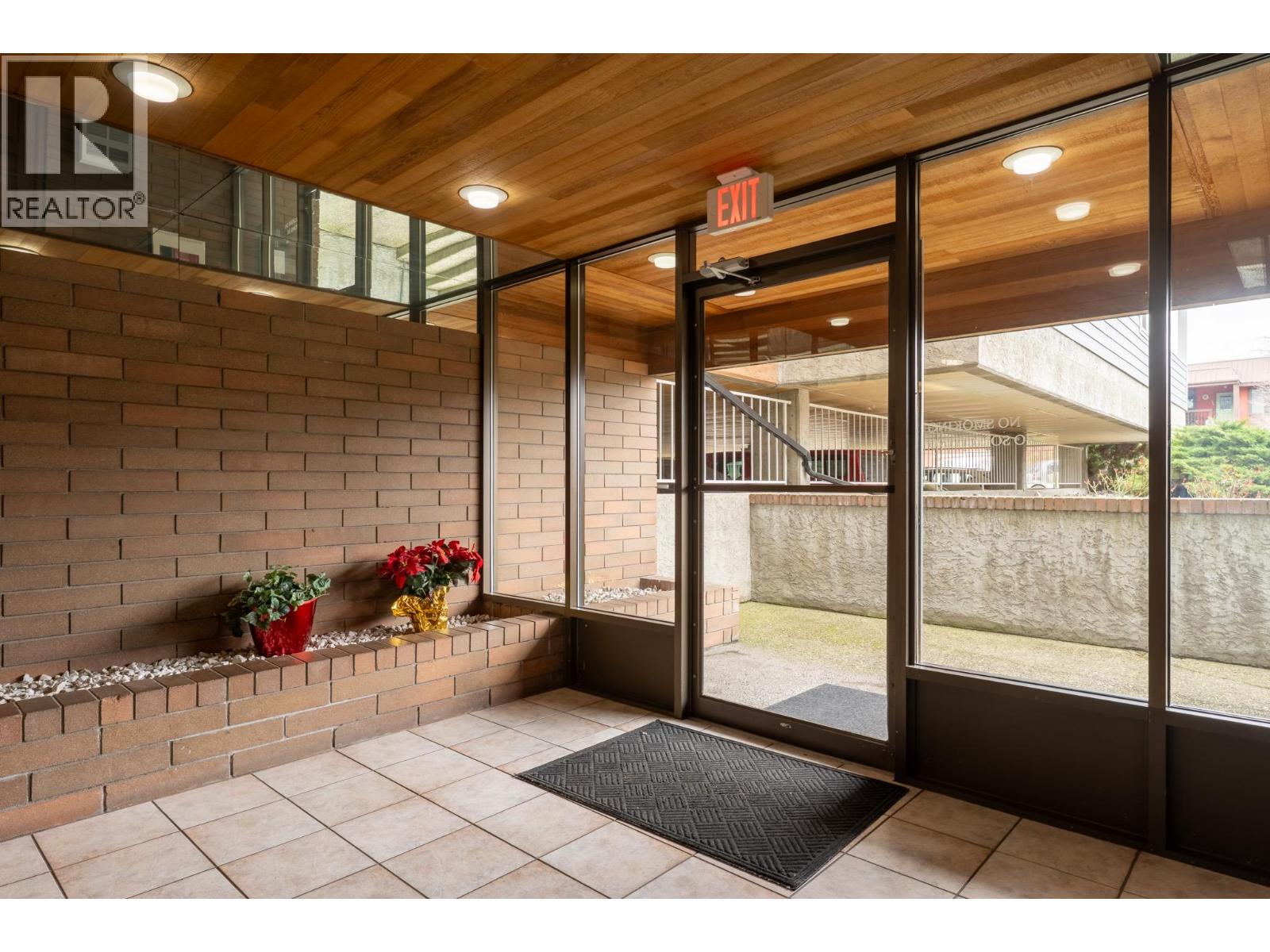 1685 Ufton Court Unit# 305, Kelowna