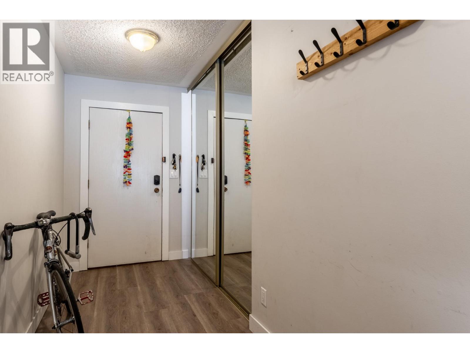 1685 Ufton Court Unit# 305, Kelowna