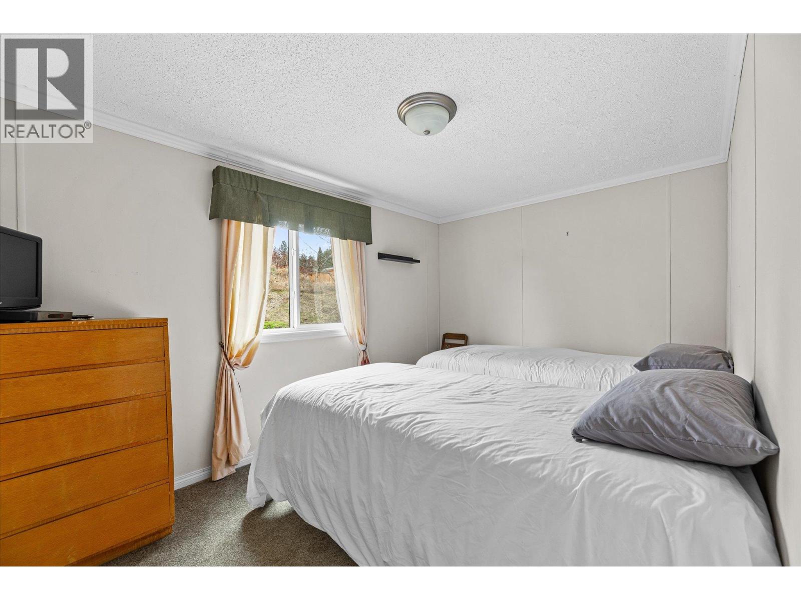 #48 610 Katherine Road - 17