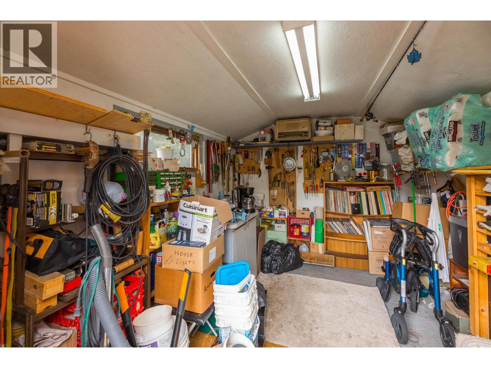 #48 610 Katherine Road - 24