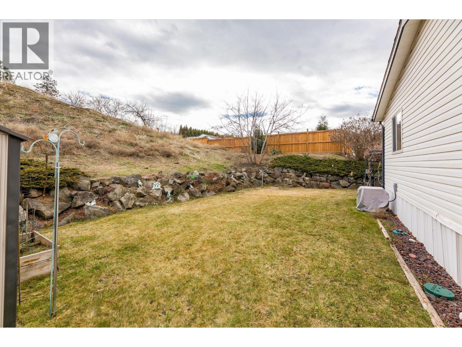 #48 610 Katherine Road - 27