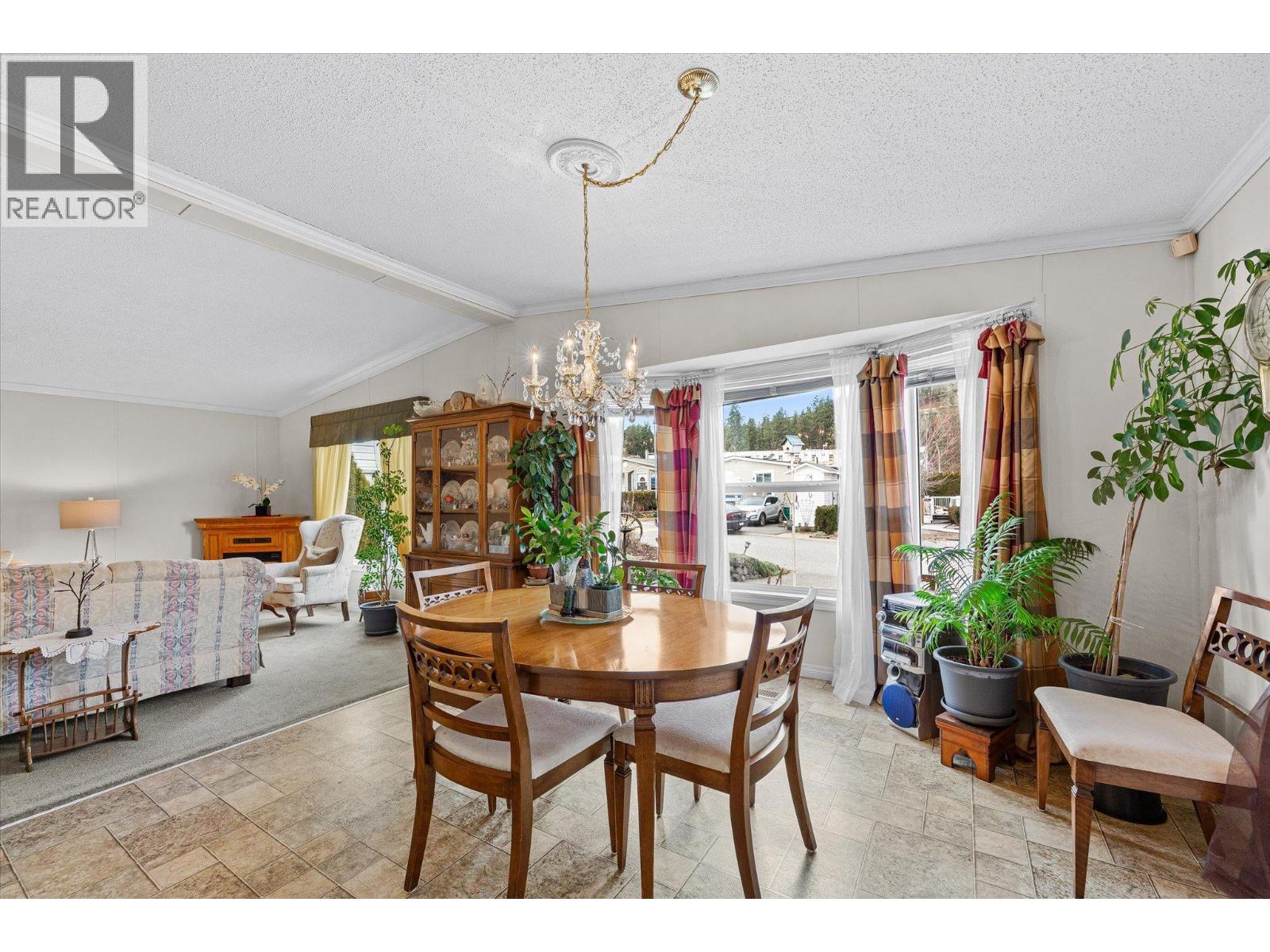 #48 610 Katherine Road - 8