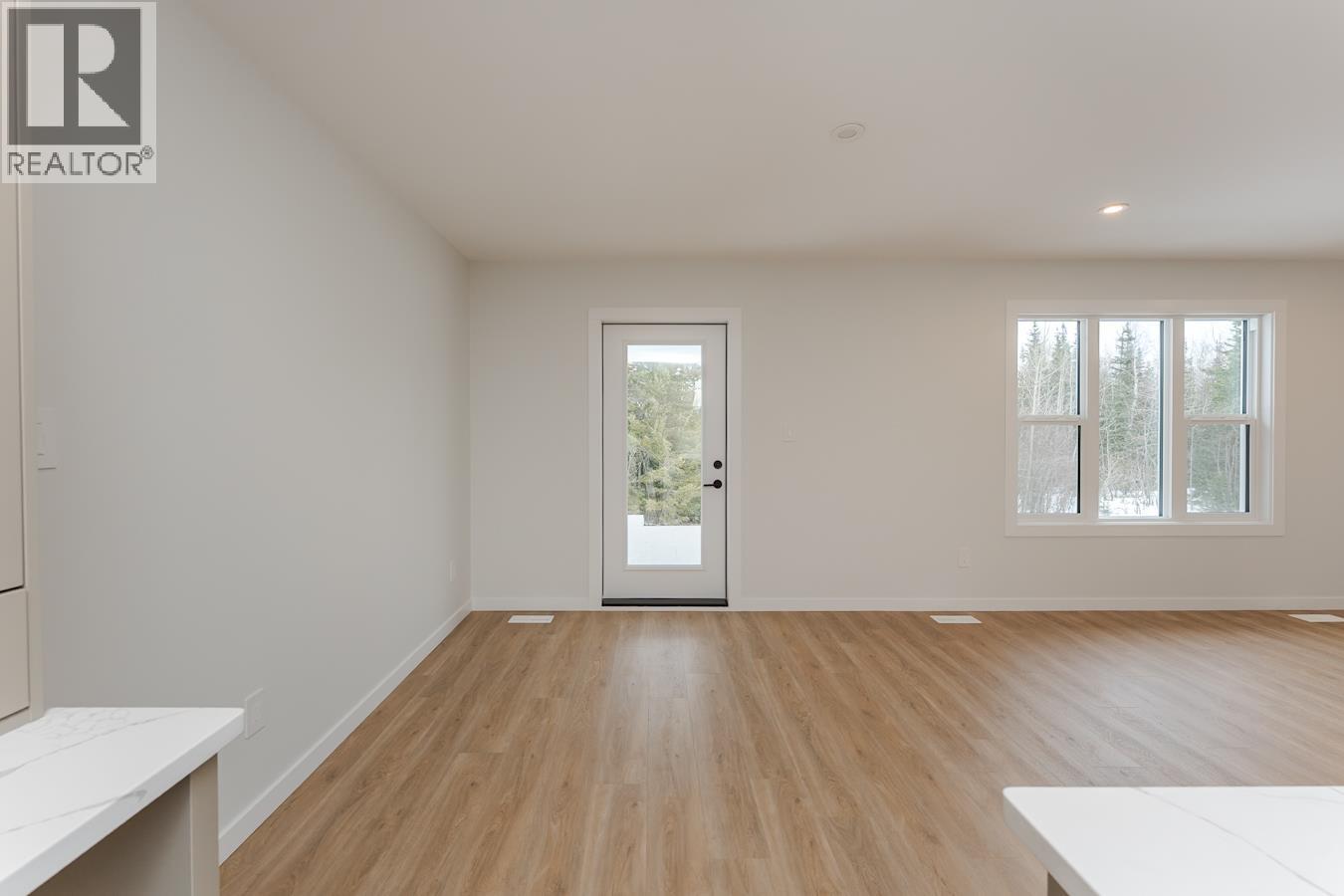 5108 WOODVALLEY DRIVE, Prince George