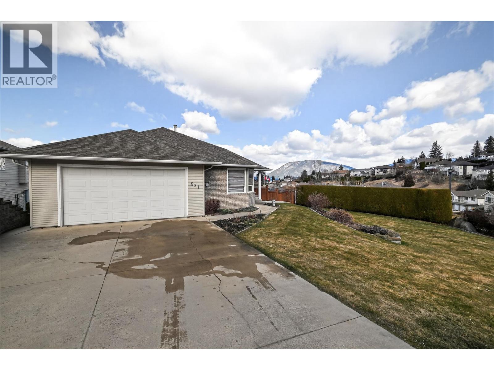 591 17 Street SE, Salmon Arm