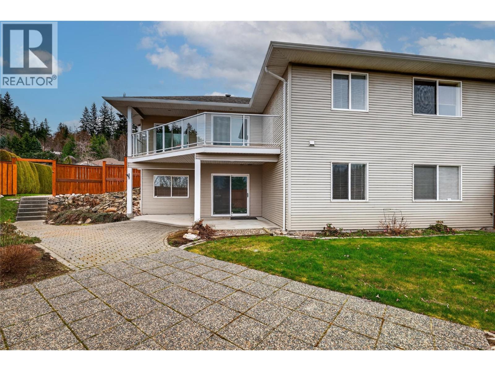 591 17 Street SE, Salmon Arm