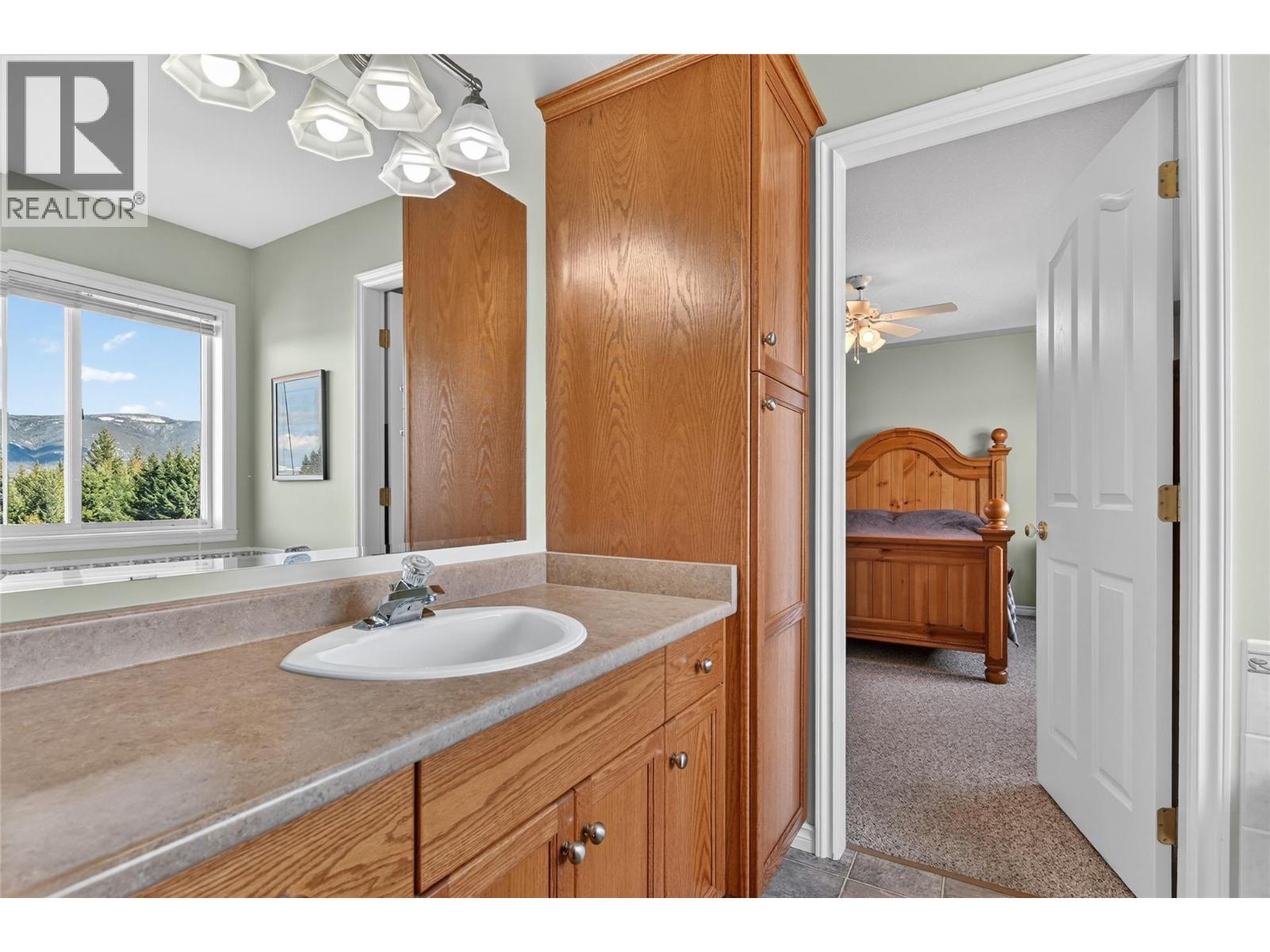 591 17 Street SE, Salmon Arm