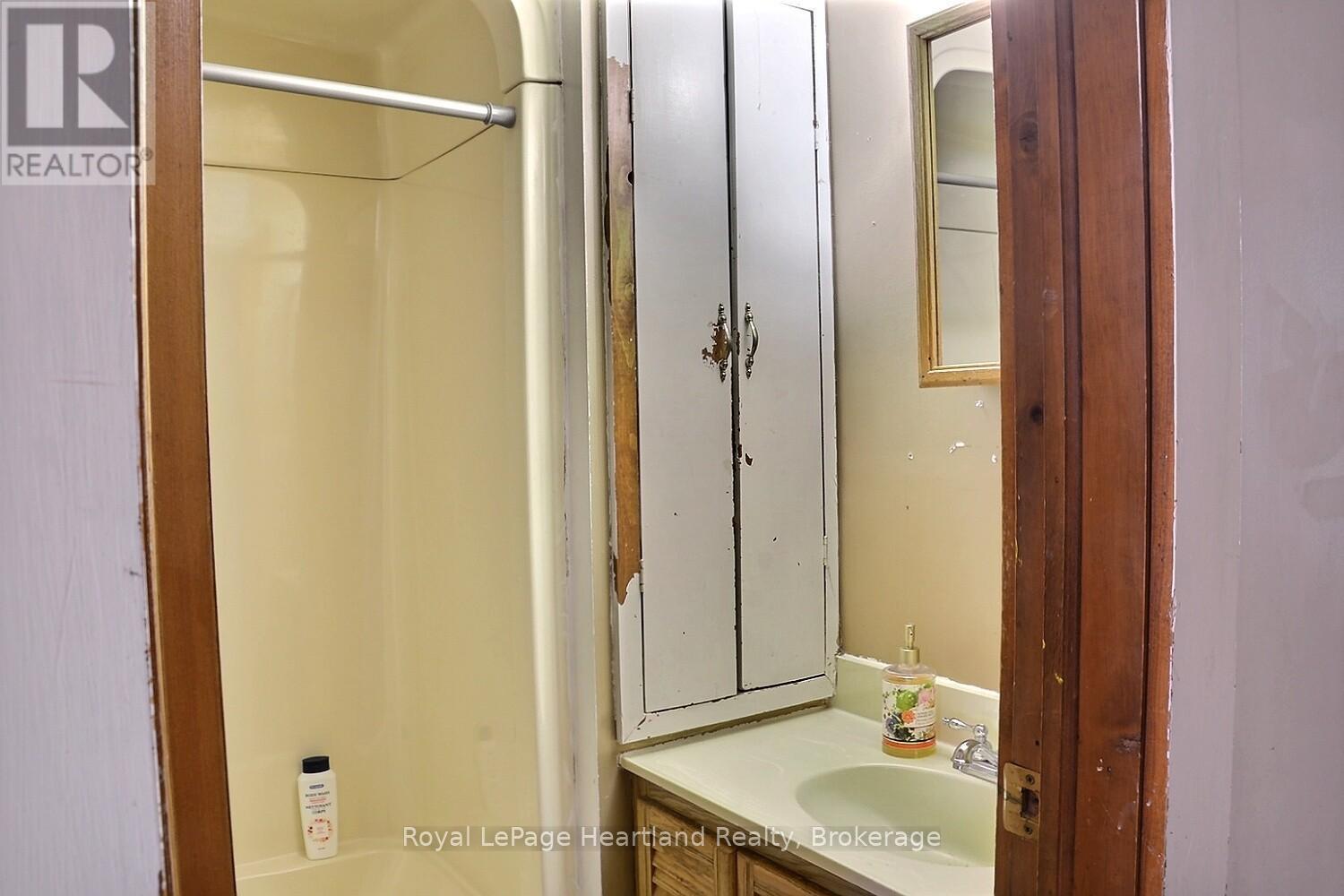 103 JAMES STREET - 13