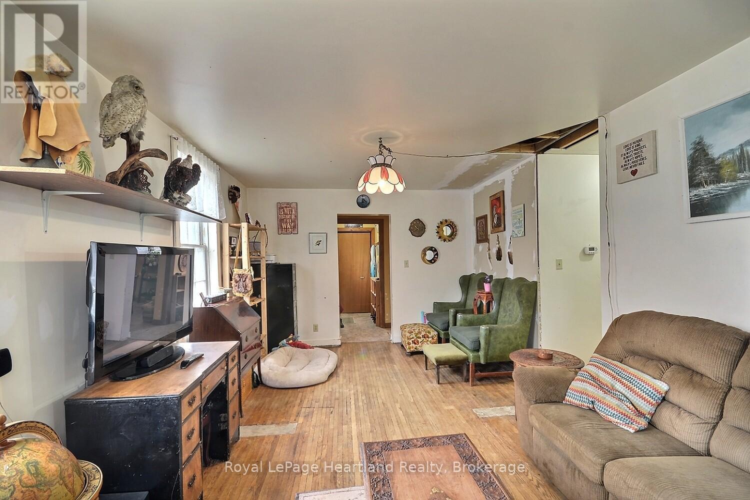 103 JAMES STREET - 5