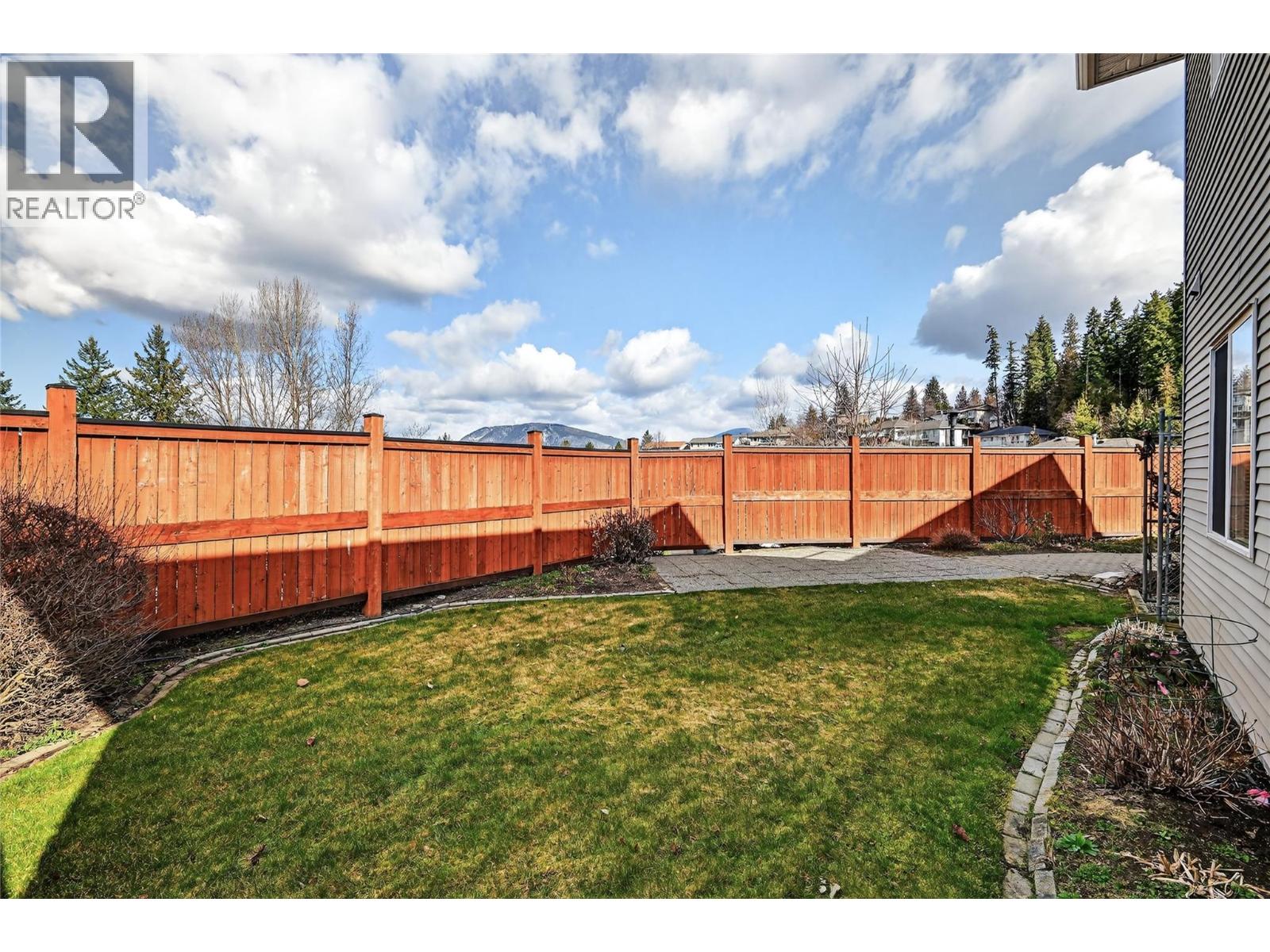 591 17 Street SE, Salmon Arm