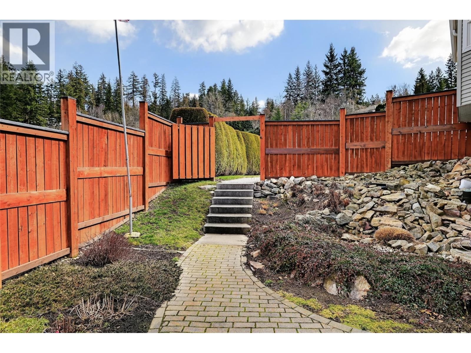 591 17 Street SE, Salmon Arm