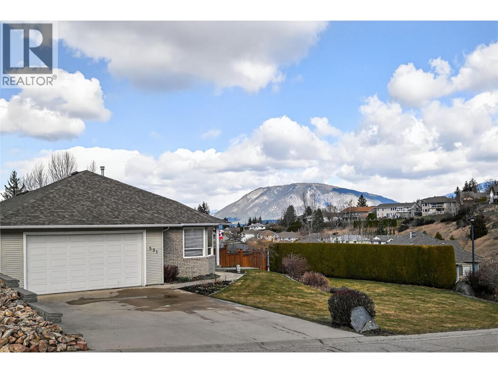 591 17 Street SE, Salmon Arm