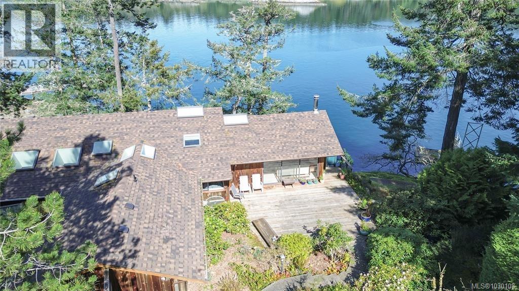  425 Scott Point Drive, Salt Spring