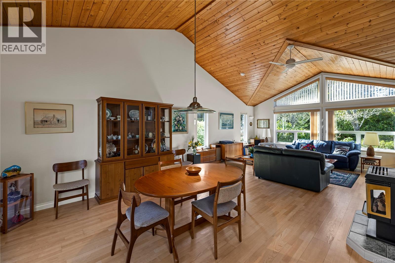 619 Johnstone Rd, Parksville