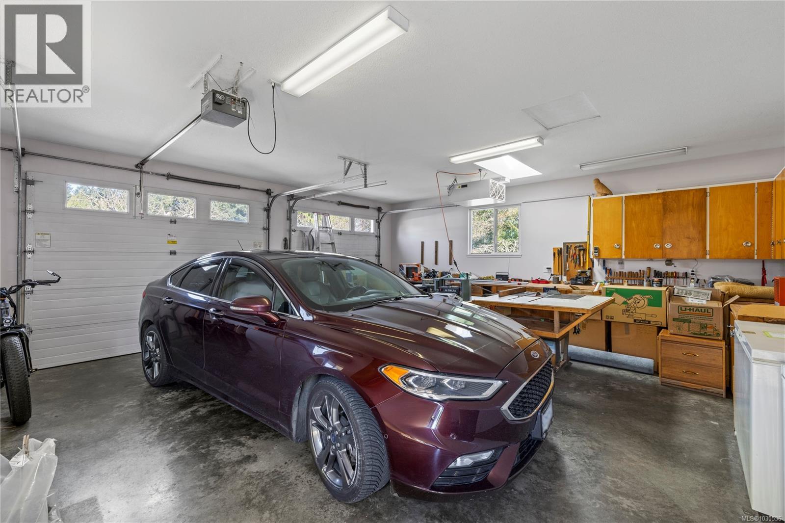 619 Johnstone Rd, Parksville