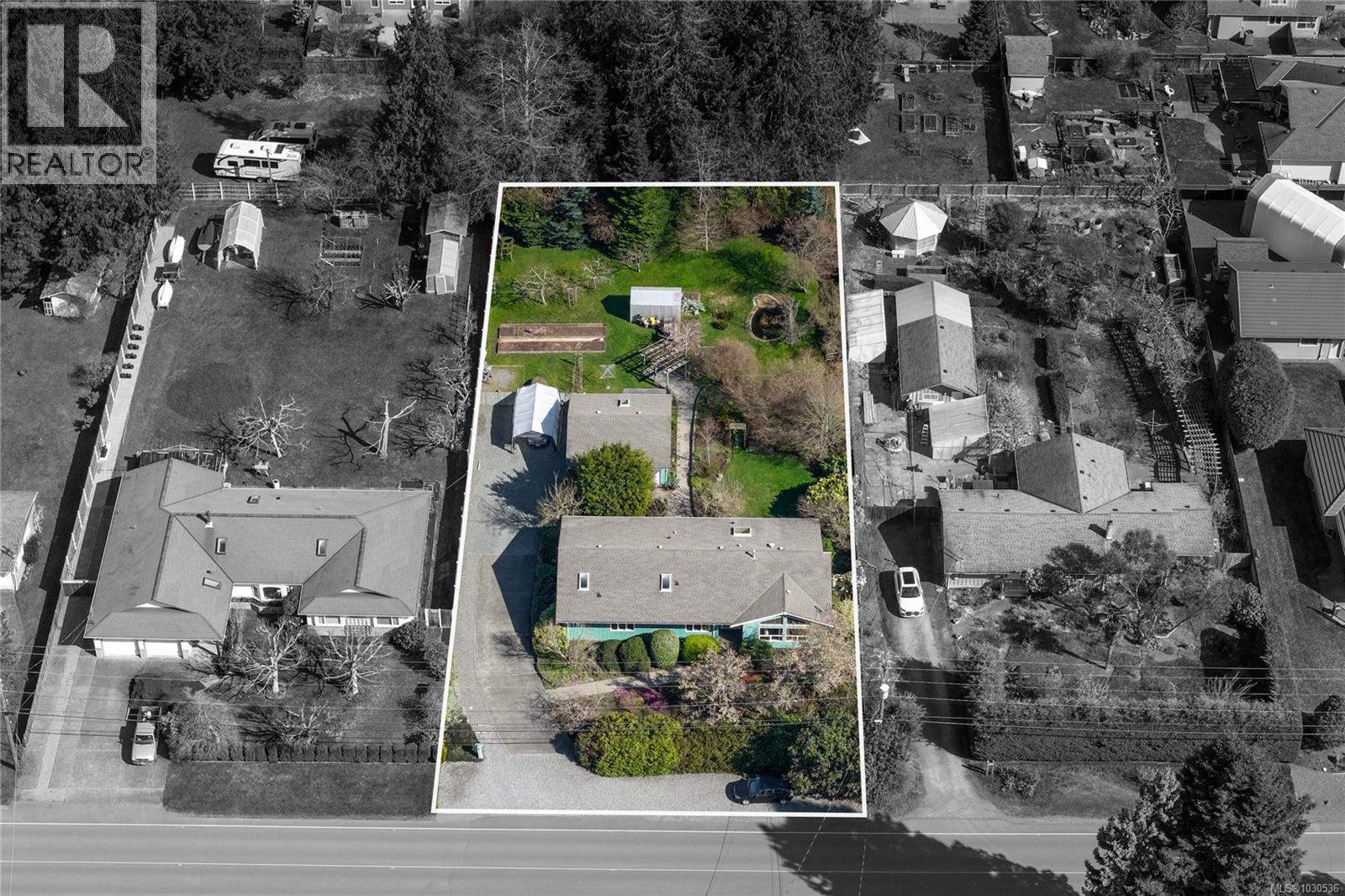 619 Johnstone Rd, Parksville