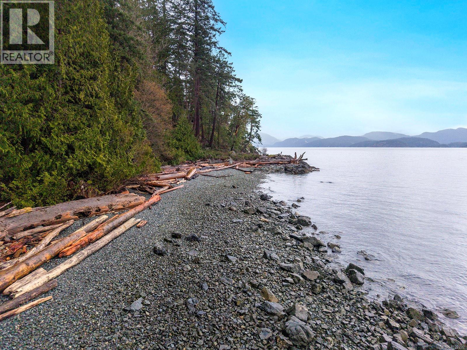 1704 TIBER BAY RD - 40