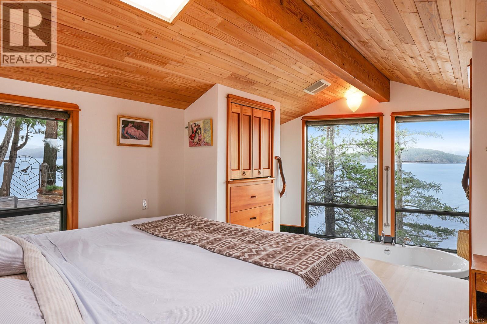 1704 TIBER BAY RD - 8