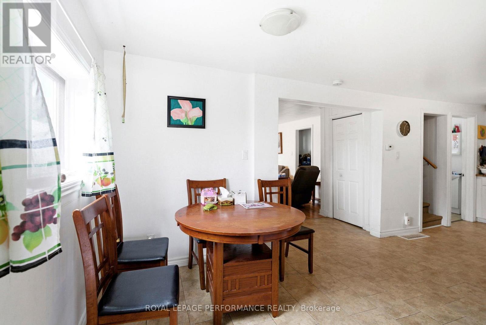 1121 HEBERT STREET - 15