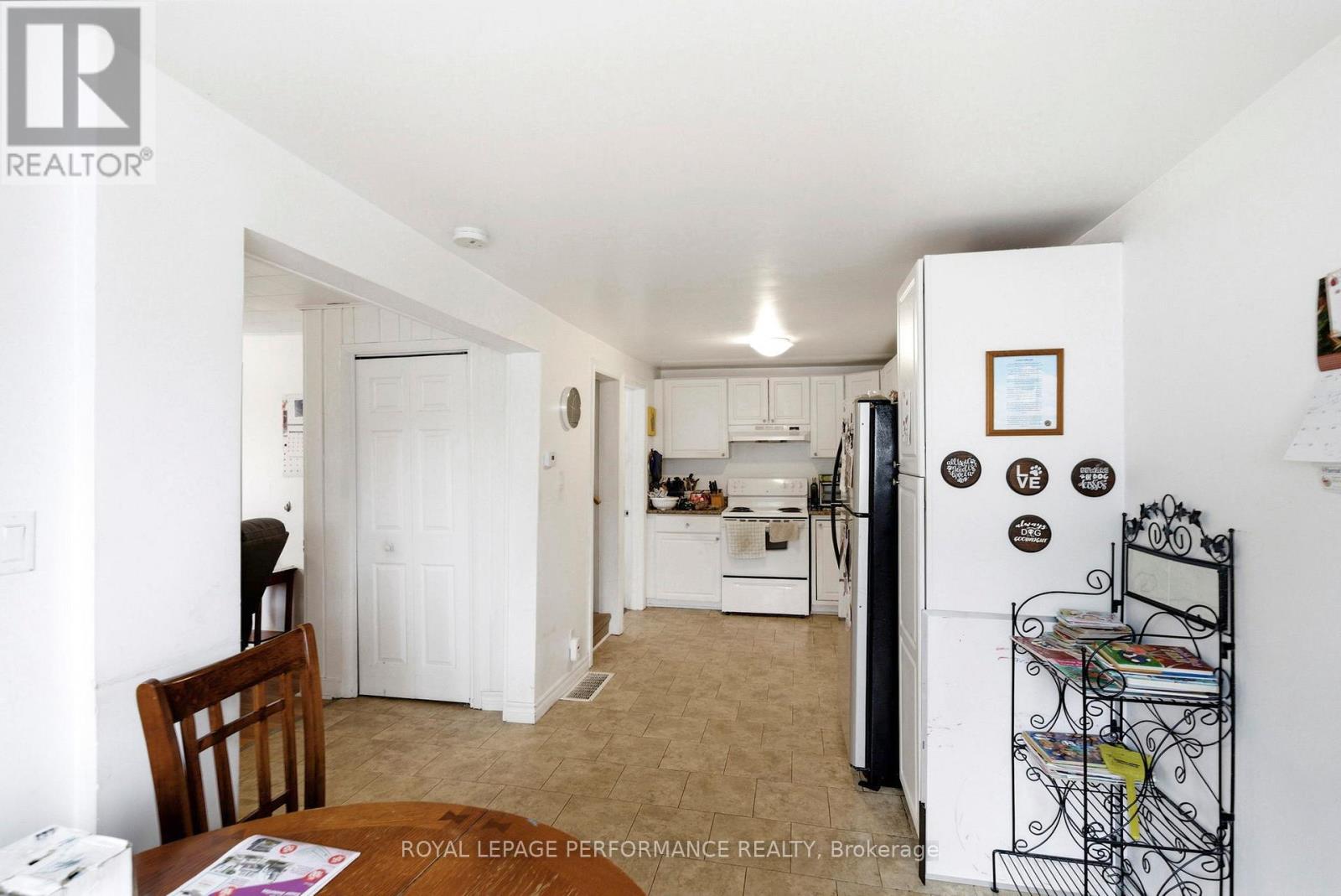 1121 HEBERT STREET - 16
