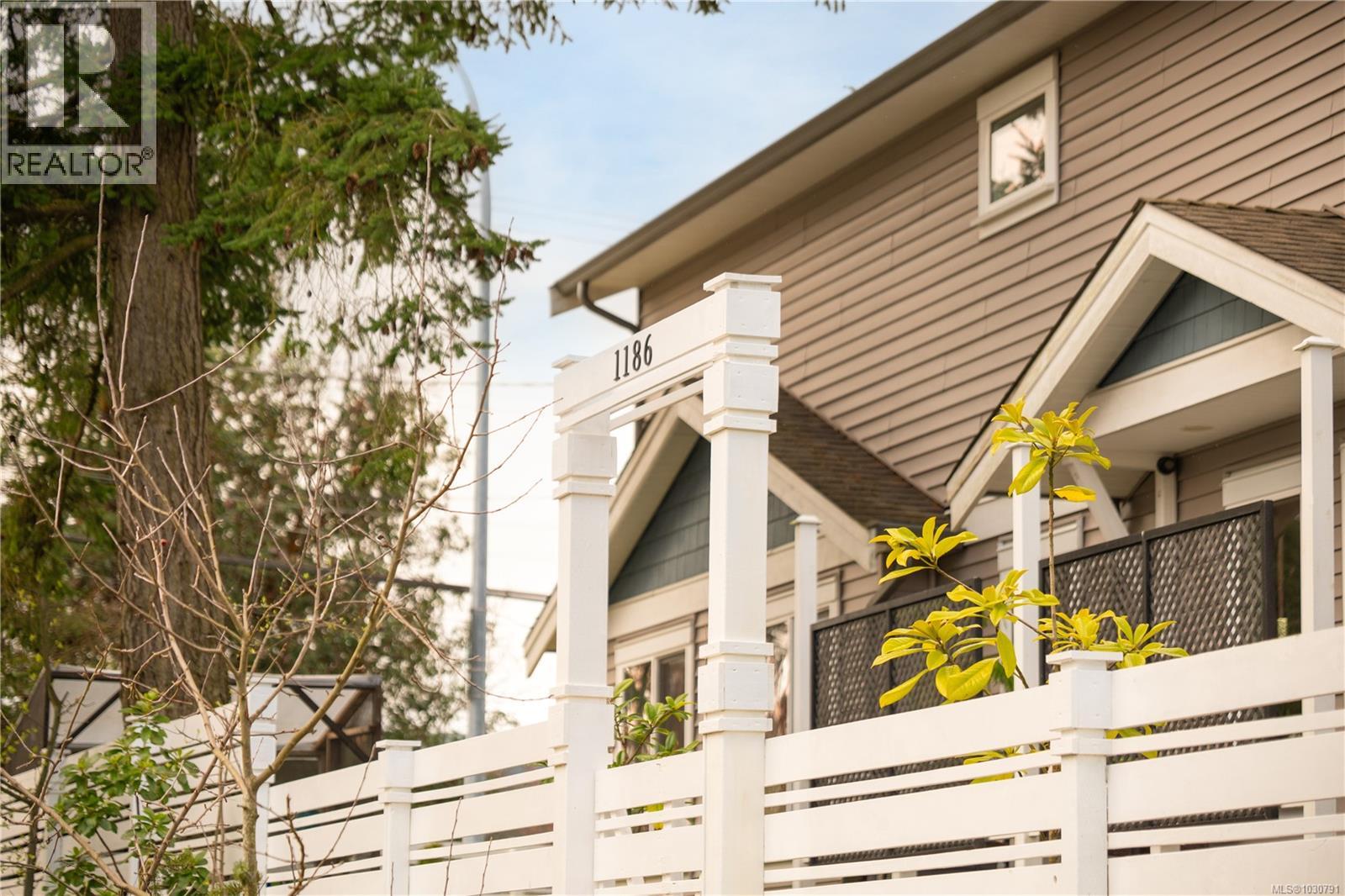 1186 St. Patrick Cres, Nanaimo