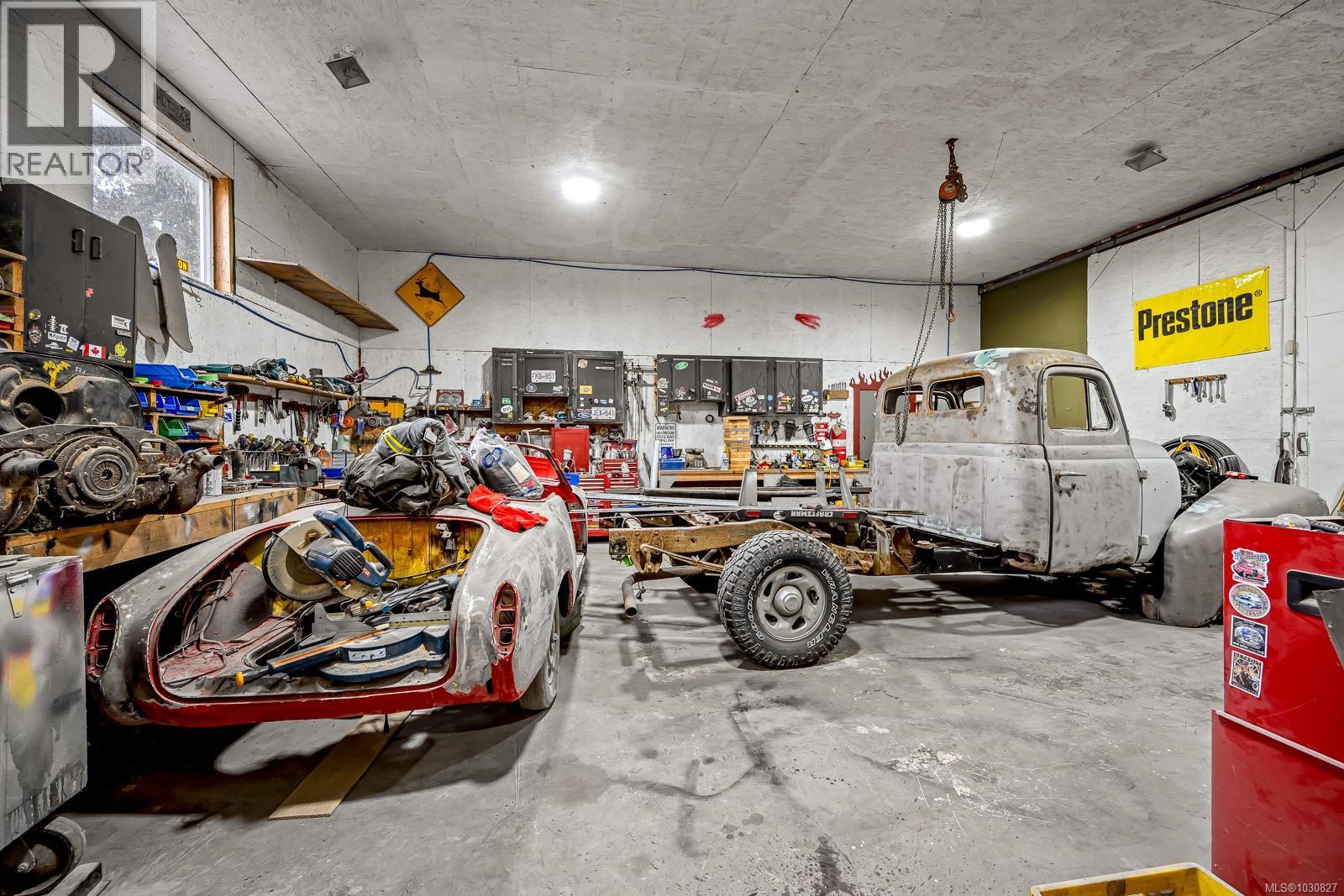 1941 Burdyny Rd - 15