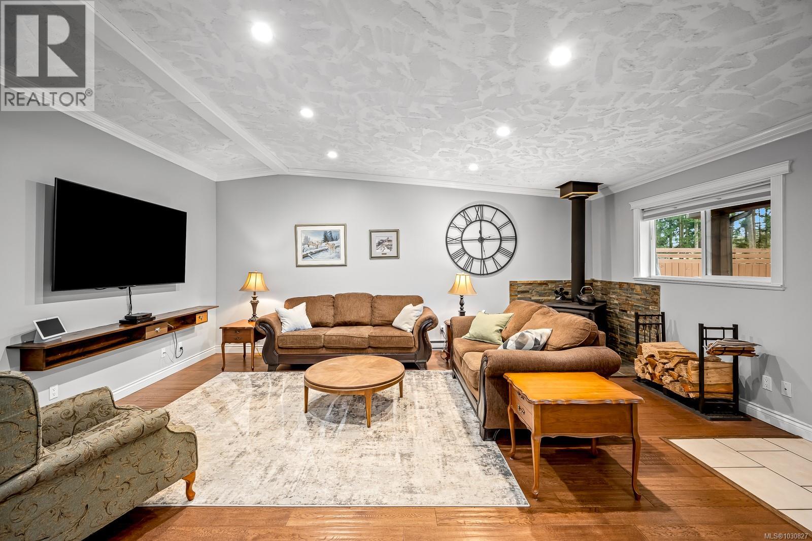 1941 Burdyny Rd - 6