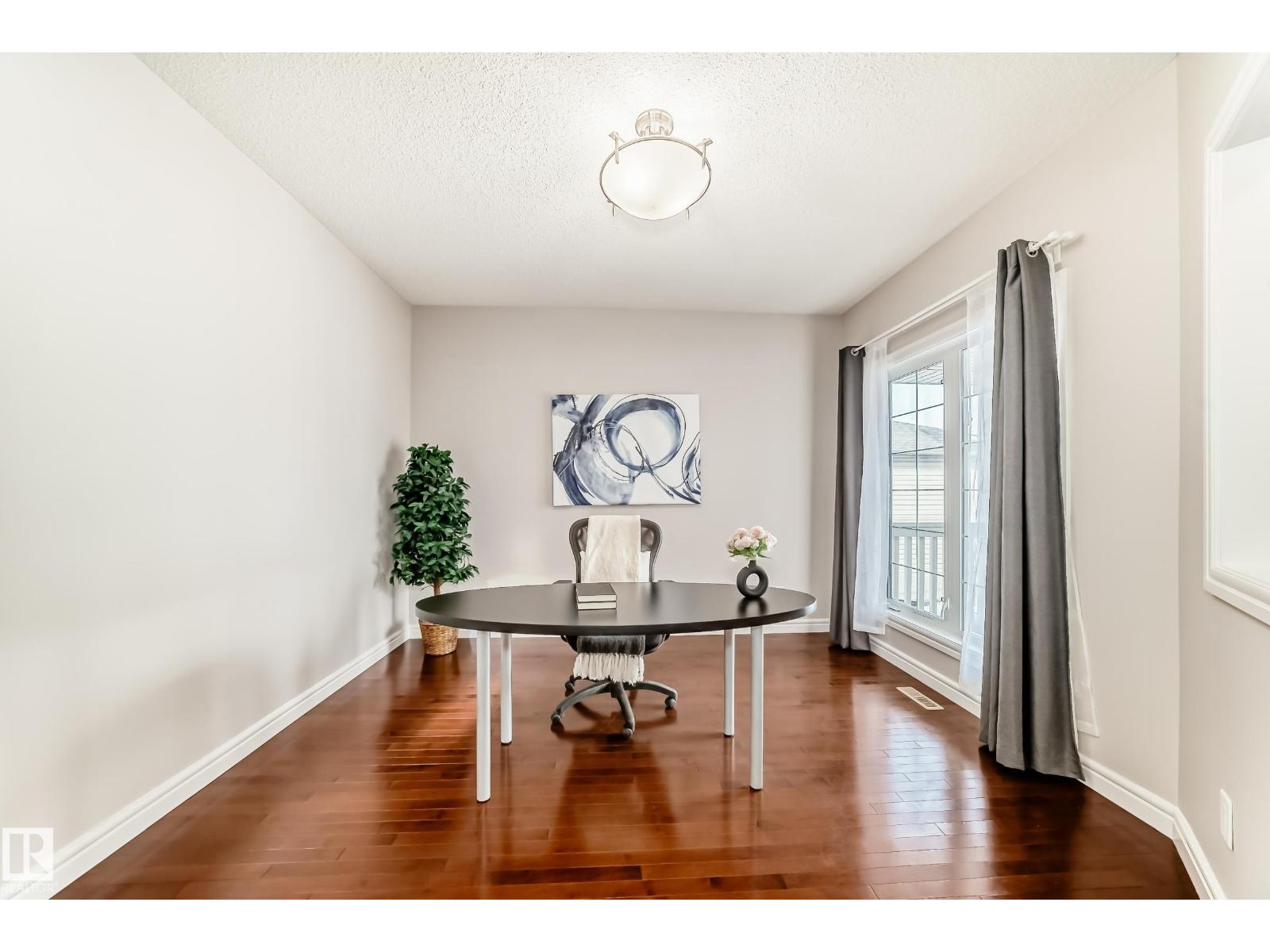 1330 114B ST SW, Edmonton