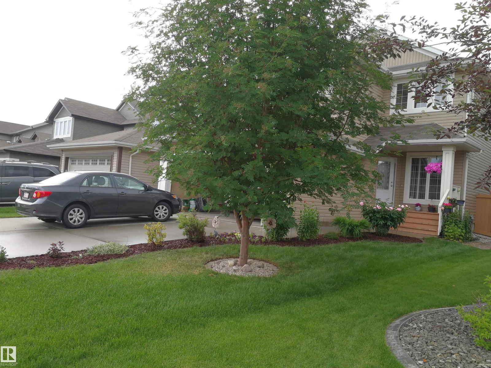 1330 114B ST SW, Edmonton