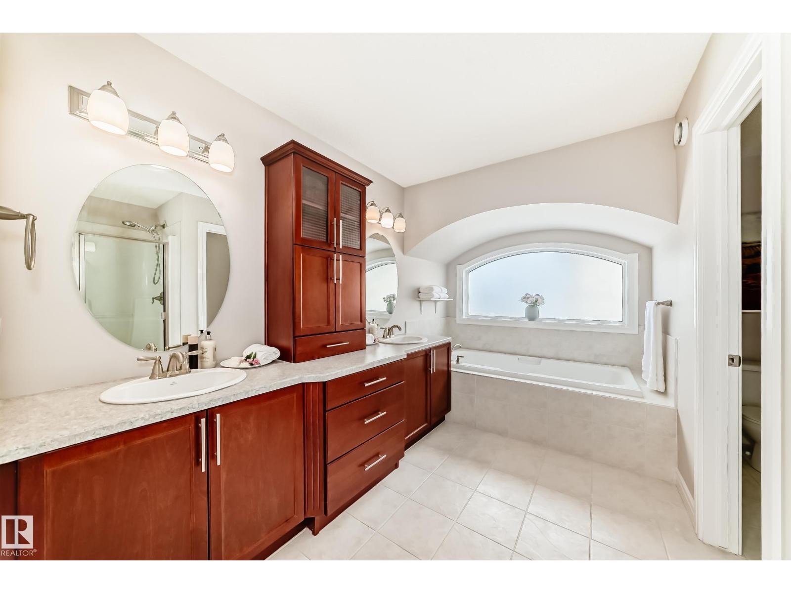 1330 114B ST SW, Edmonton