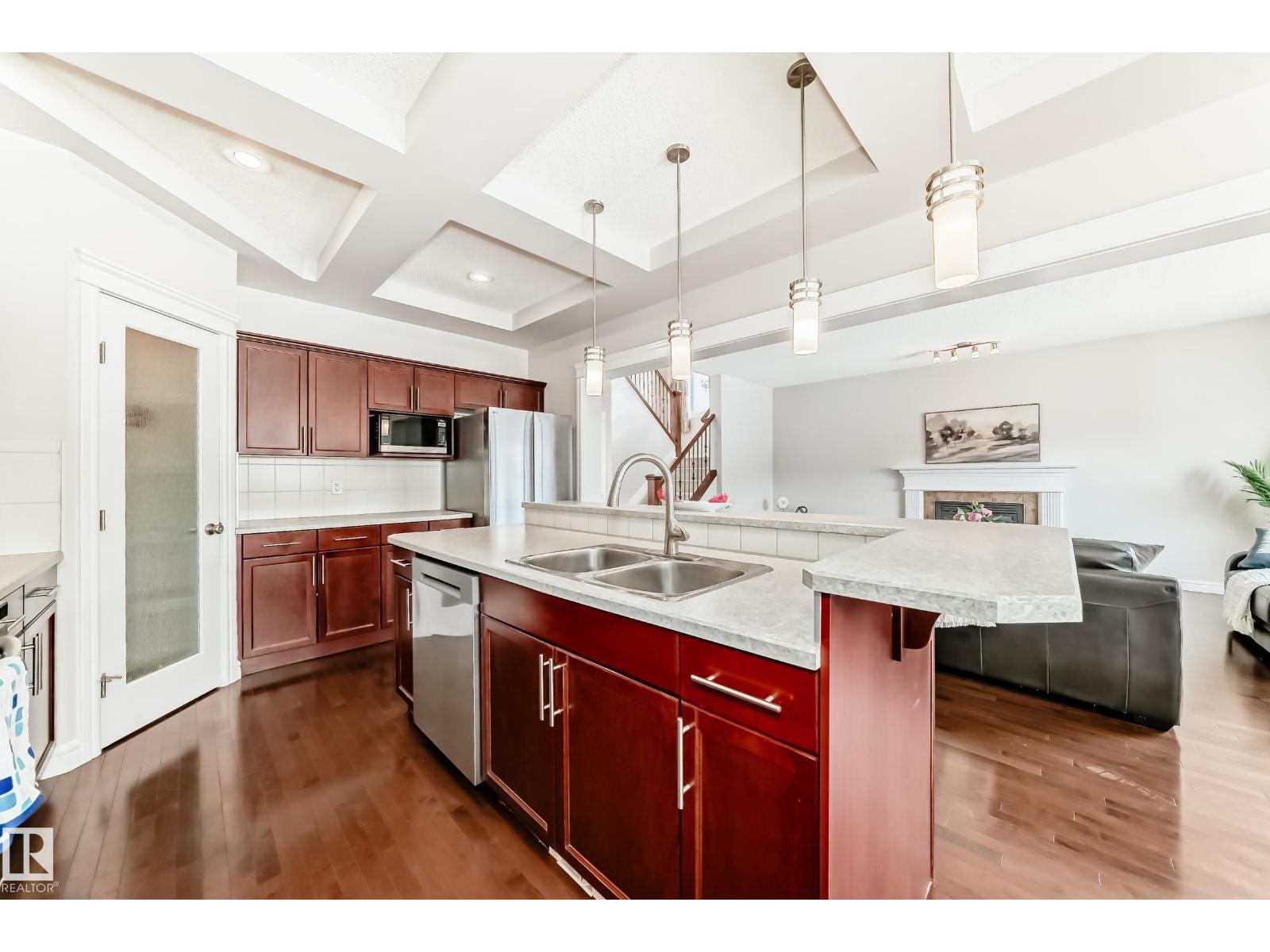 1330 114B ST SW, Edmonton