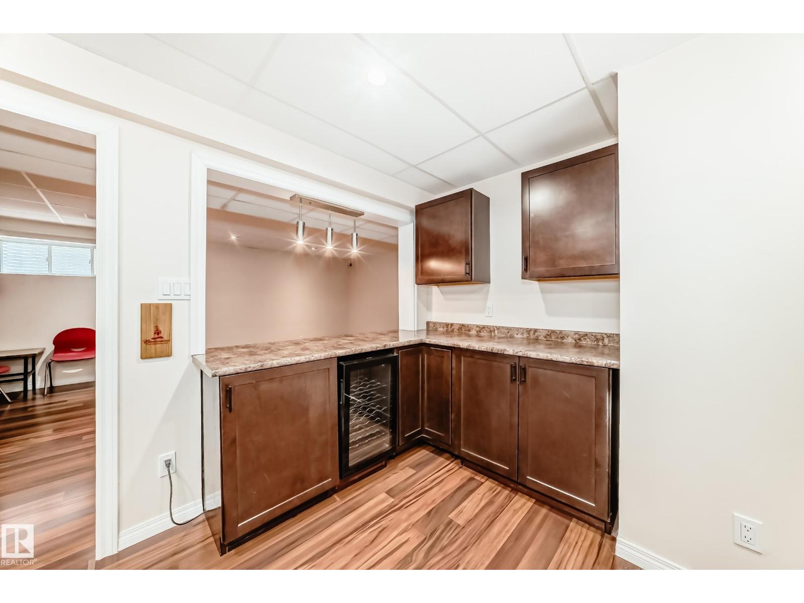 1330 114B ST SW, Edmonton