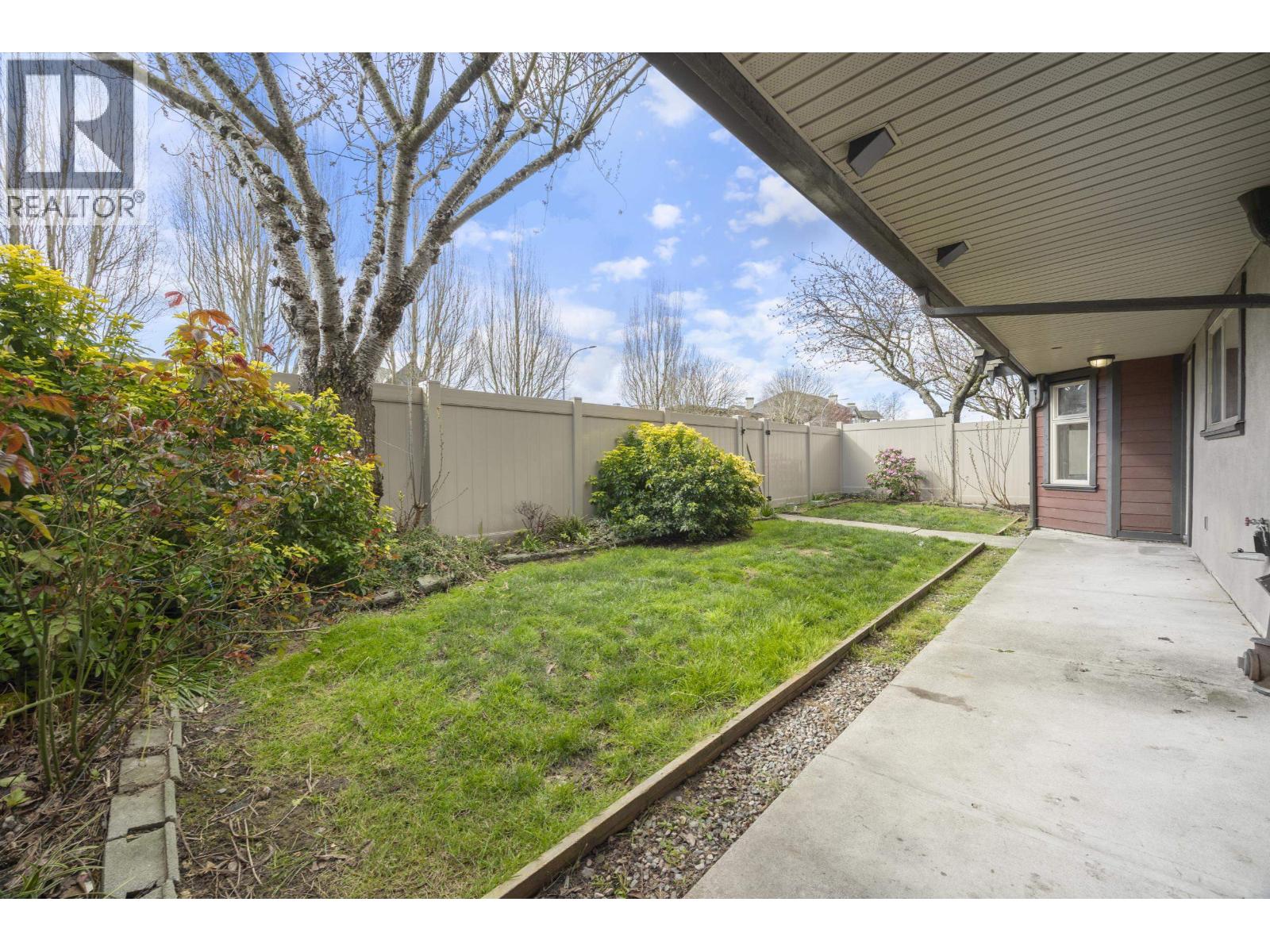 #103-4811 53RD Street, Delta