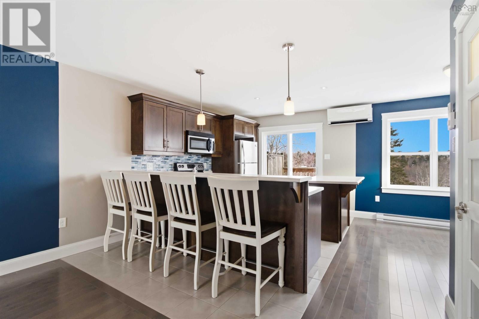 218 DARLINGTON DRIVE - 9