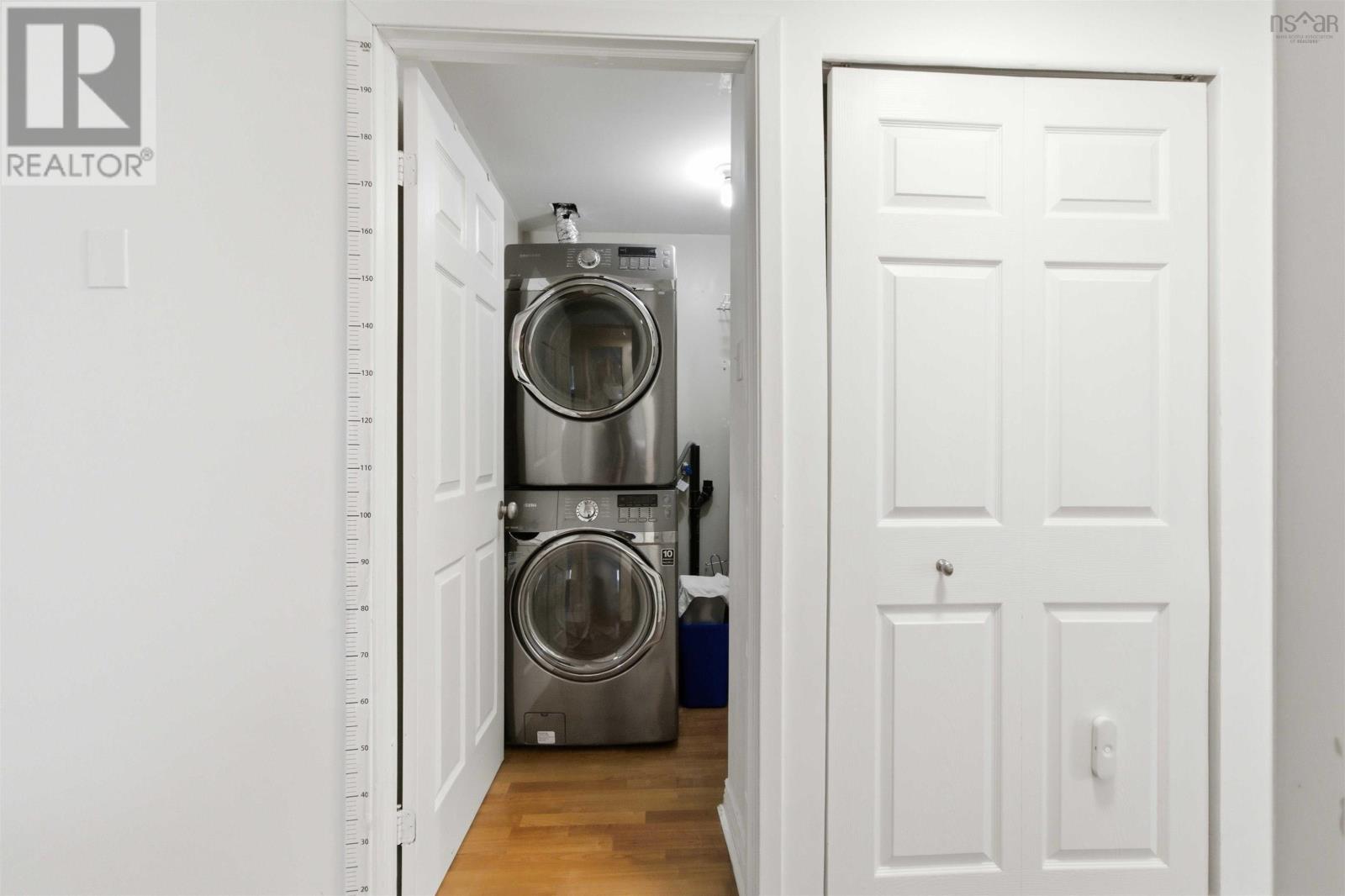 #112 174 RUTLEDGE STREET - 23