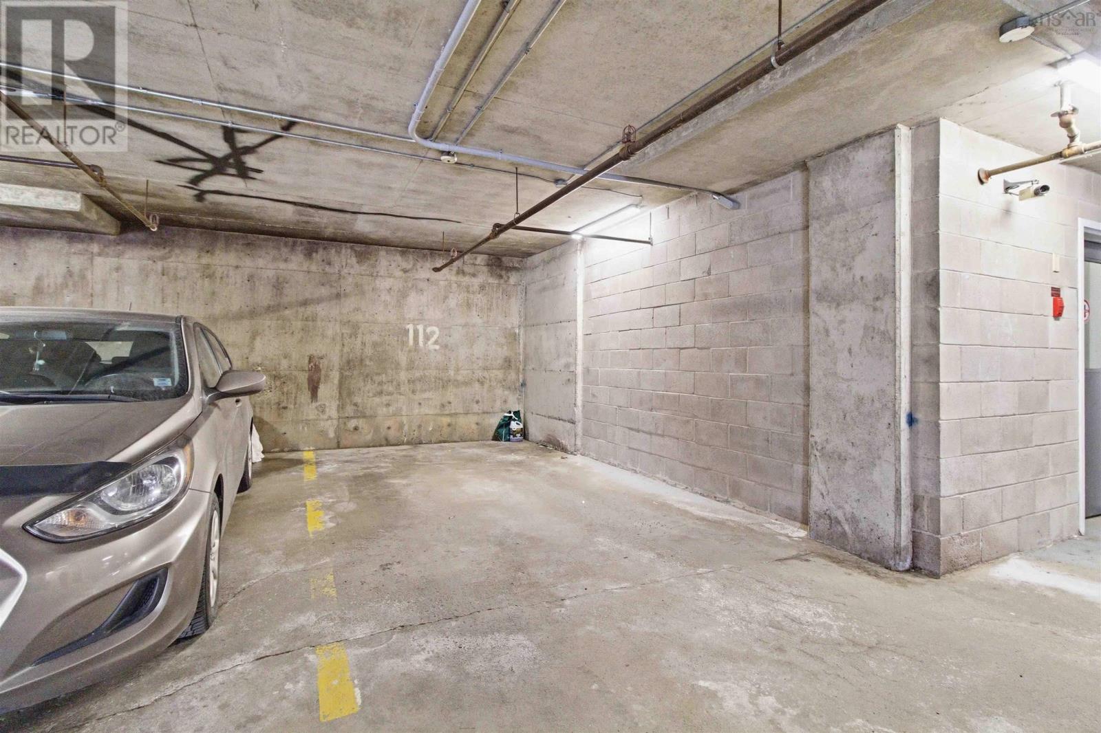 #112 174 RUTLEDGE STREET - 32