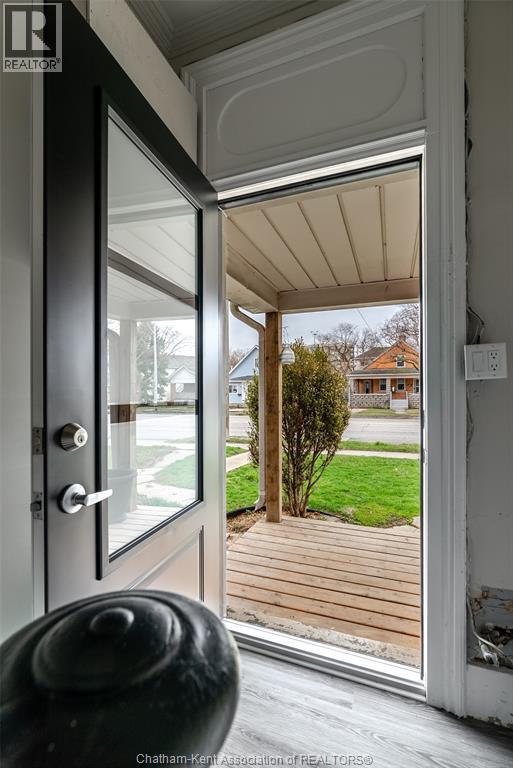 215 GRAND AVENUE EAST - 24