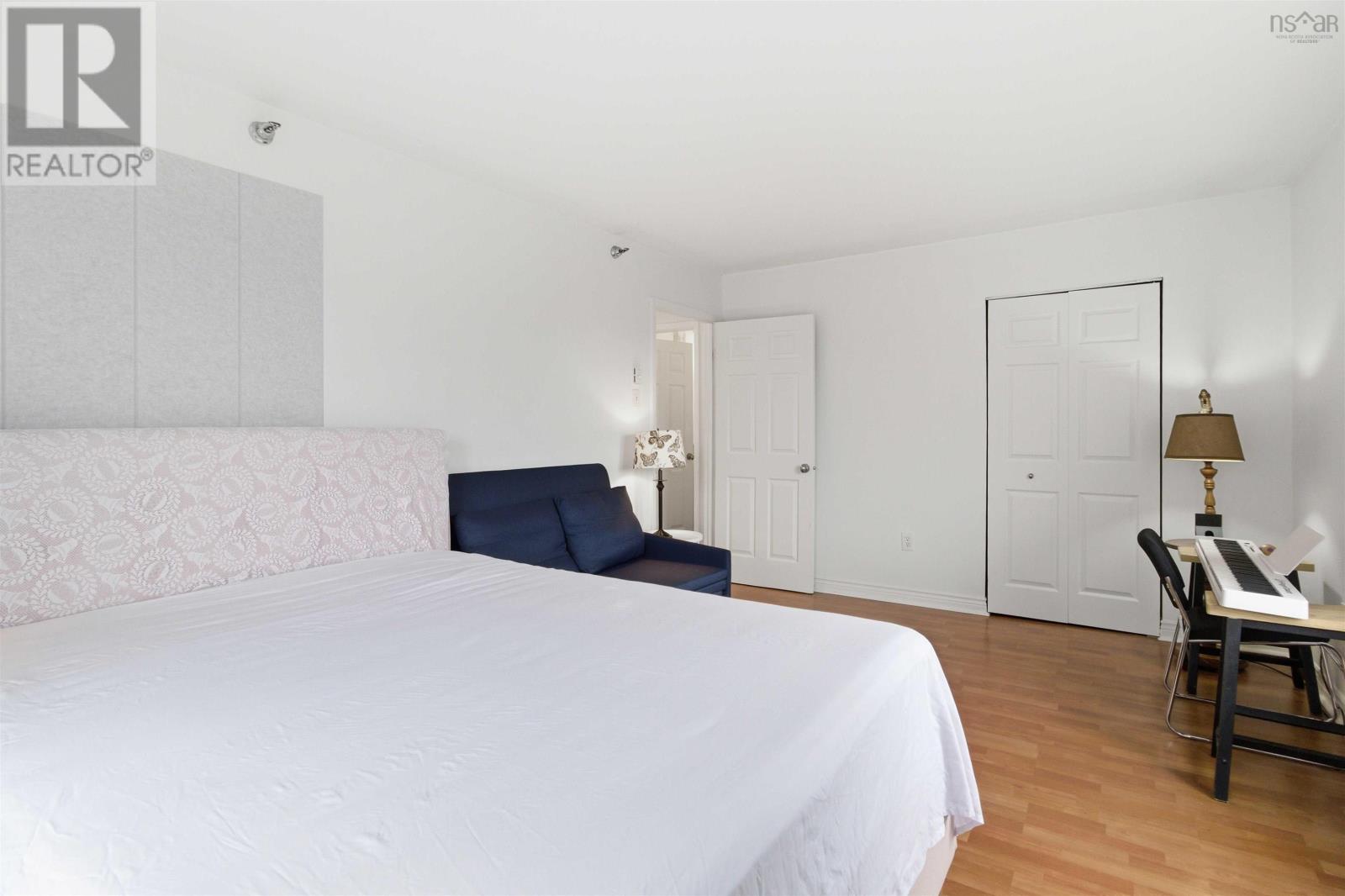 #112 174 RUTLEDGE STREET - 29