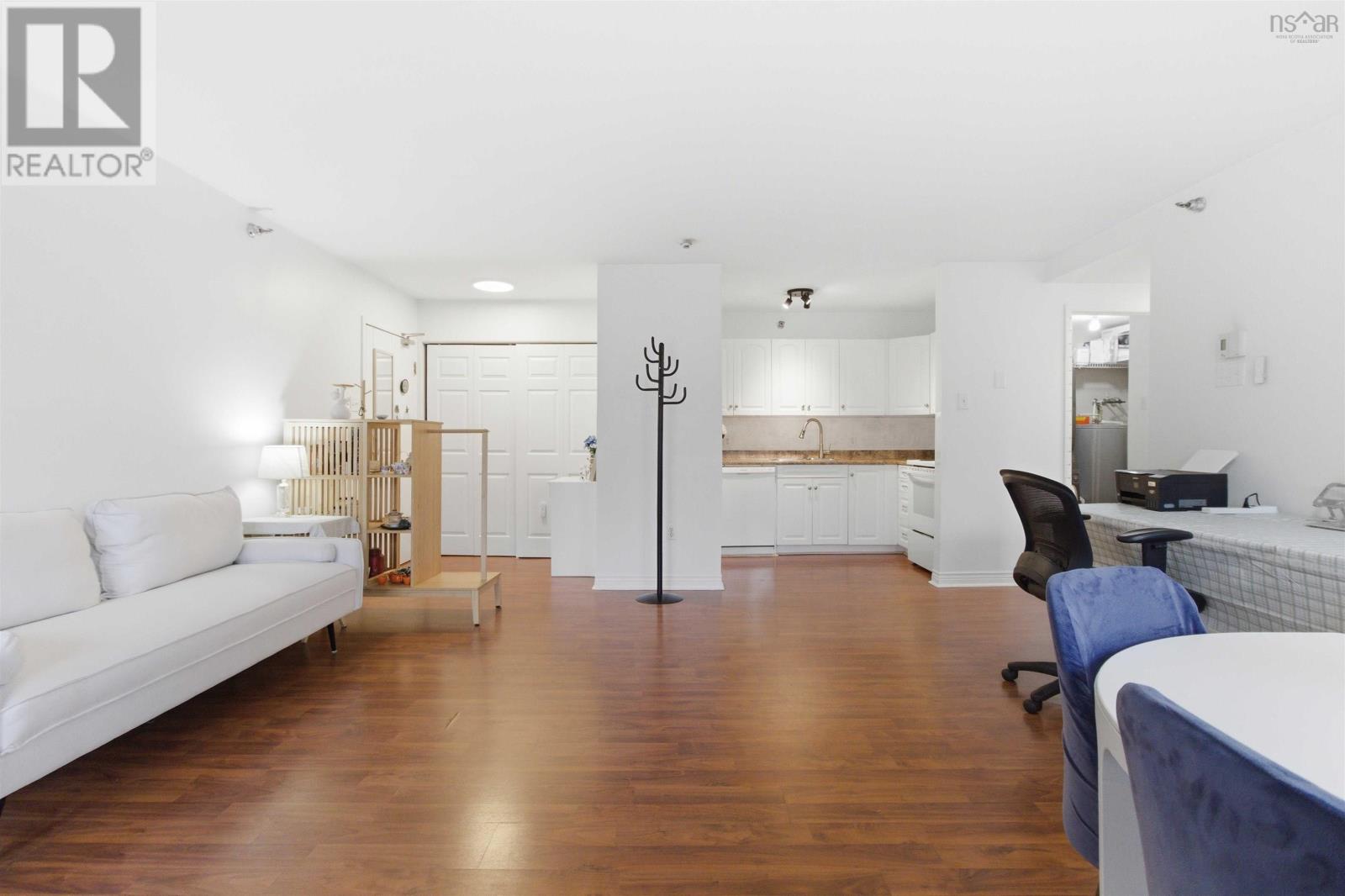 #112 174 RUTLEDGE STREET - 7