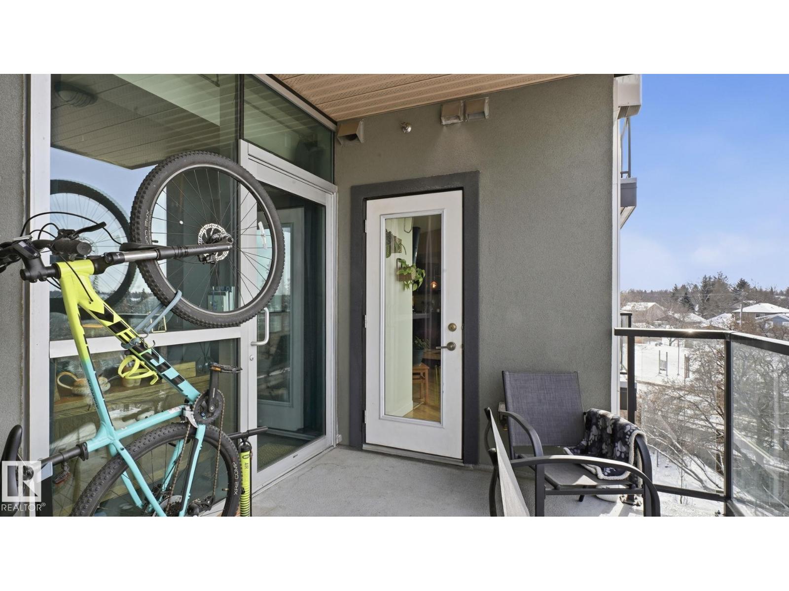 #301 9316 82 AV NW, Edmonton