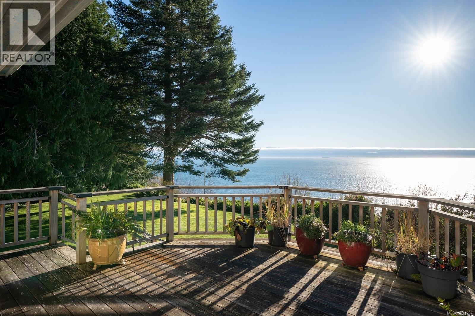 9193 WEST COAST RD - 42