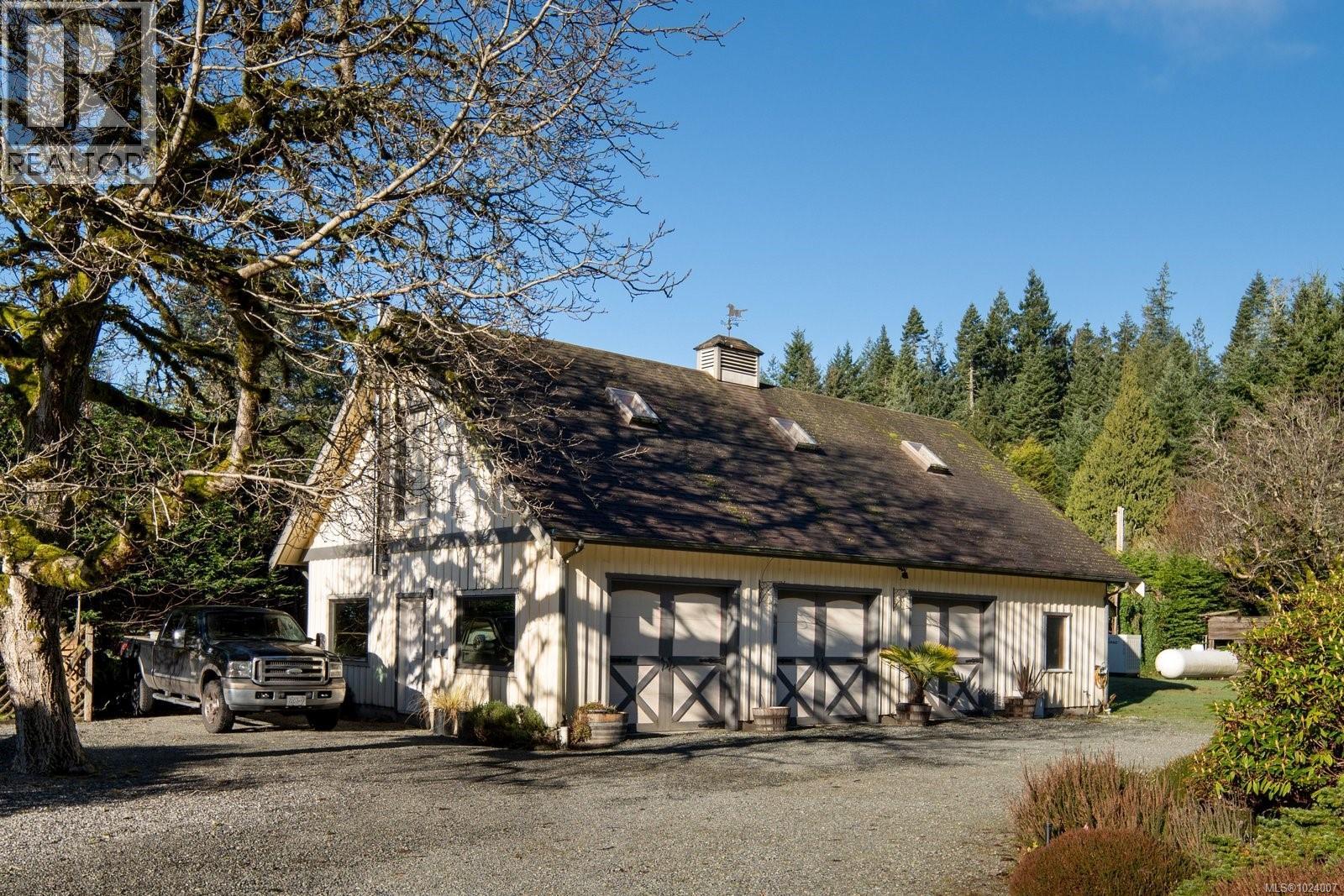 9193 WEST COAST RD - 51