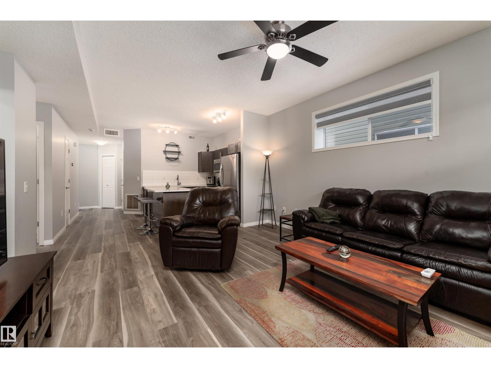 #23 6520 2 AV SW, Edmonton