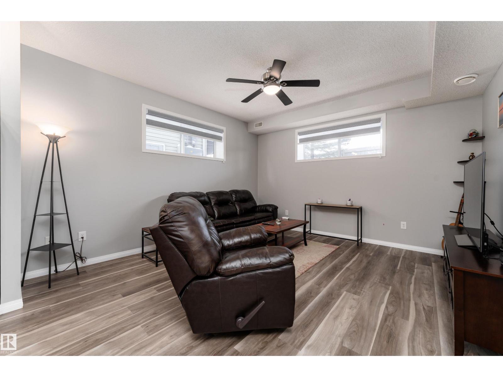 #23 6520 2 AV SW, Edmonton