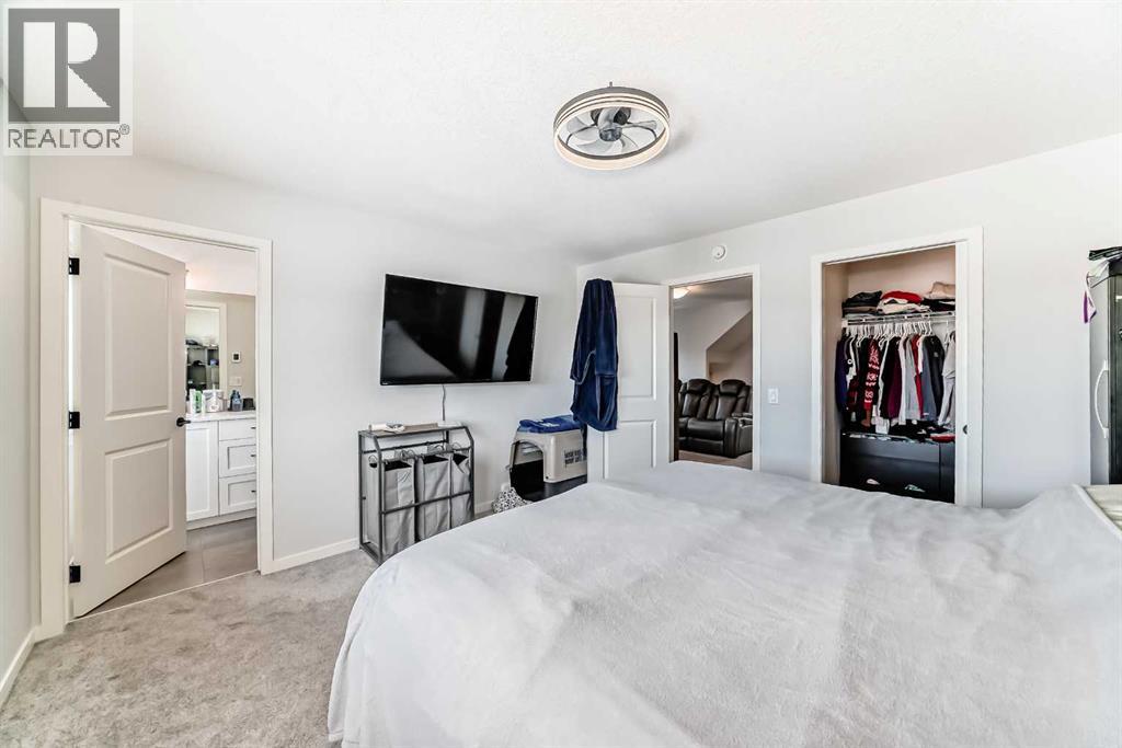 Single Family House for Sale in  Lucas Common NW Livingston Calgary 