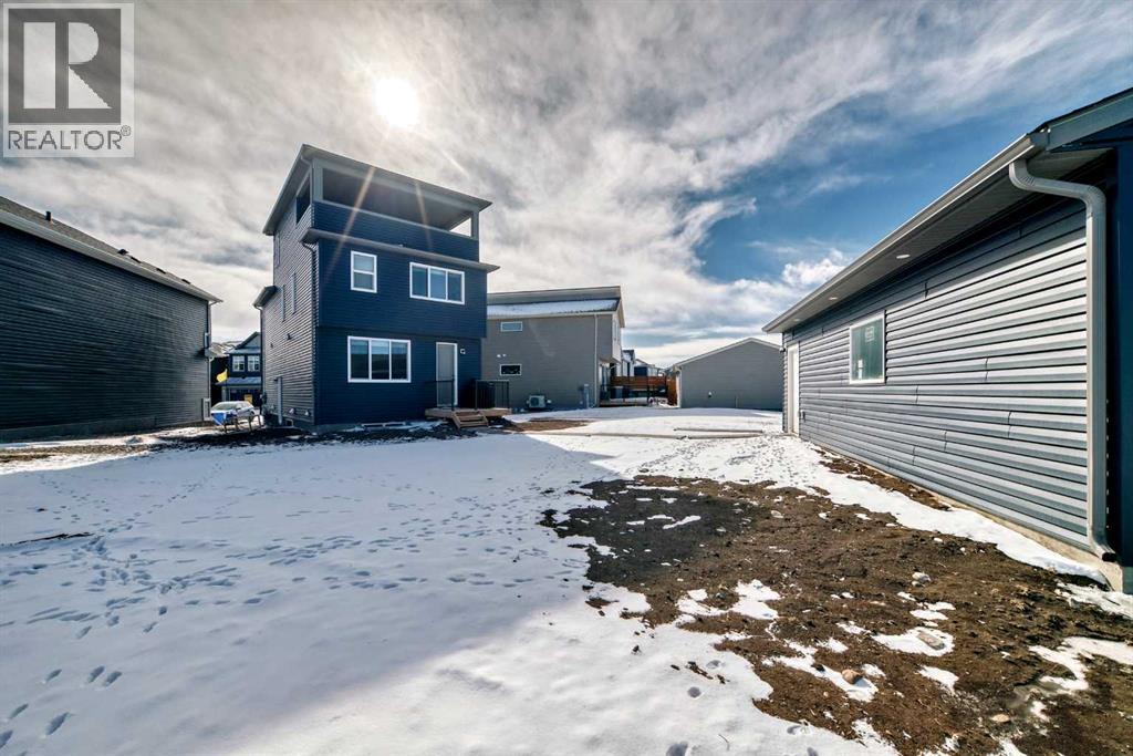 Single Family House for Sale in  Lucas Common NW Livingston Calgary 